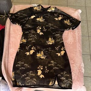 Black and Gold Asian-Inspired Dress